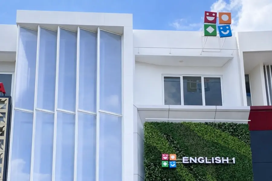 grand opening english 1 summarecon bandung